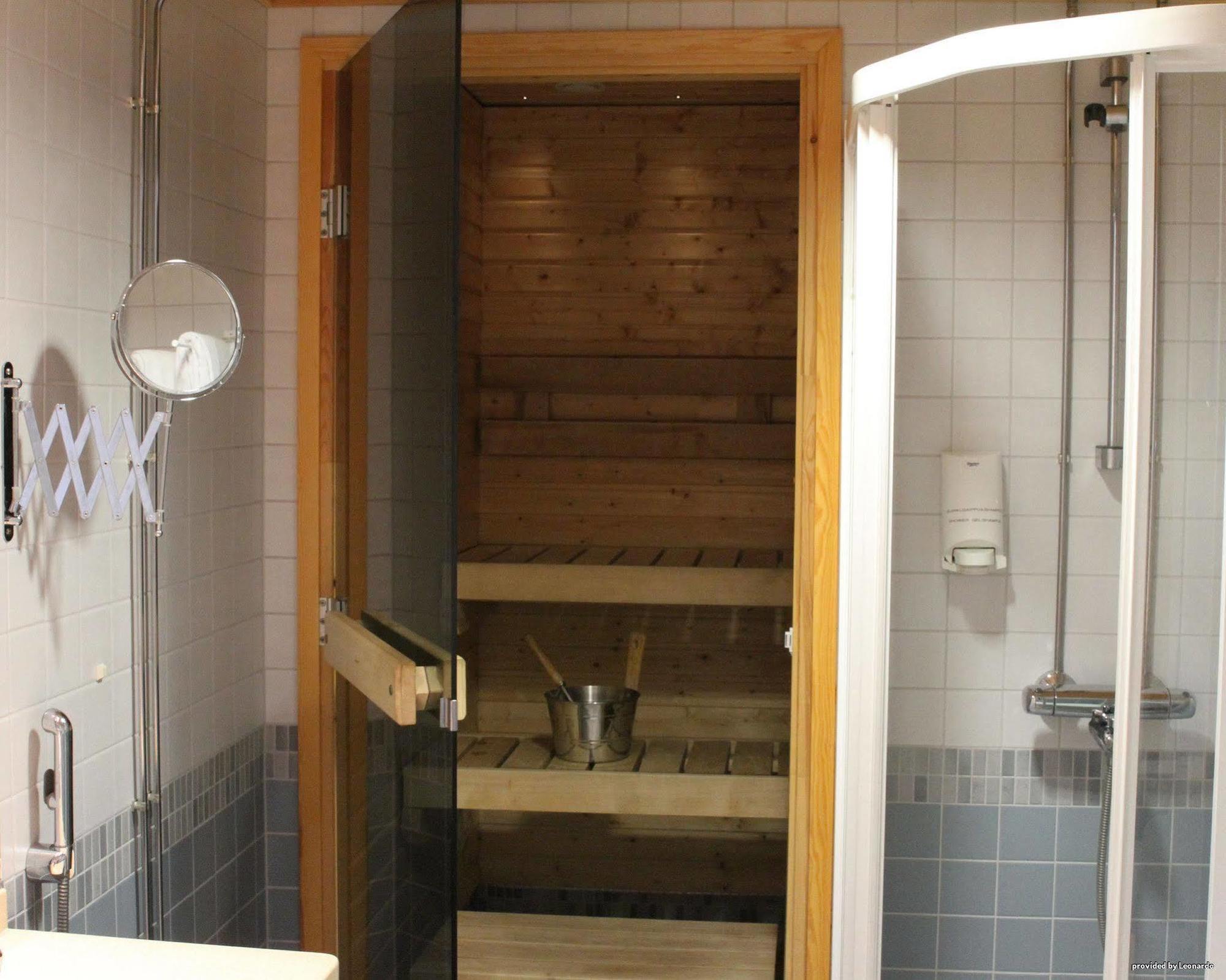 קופיו Economy Hotel Savonia מראה חיצוני תמונה