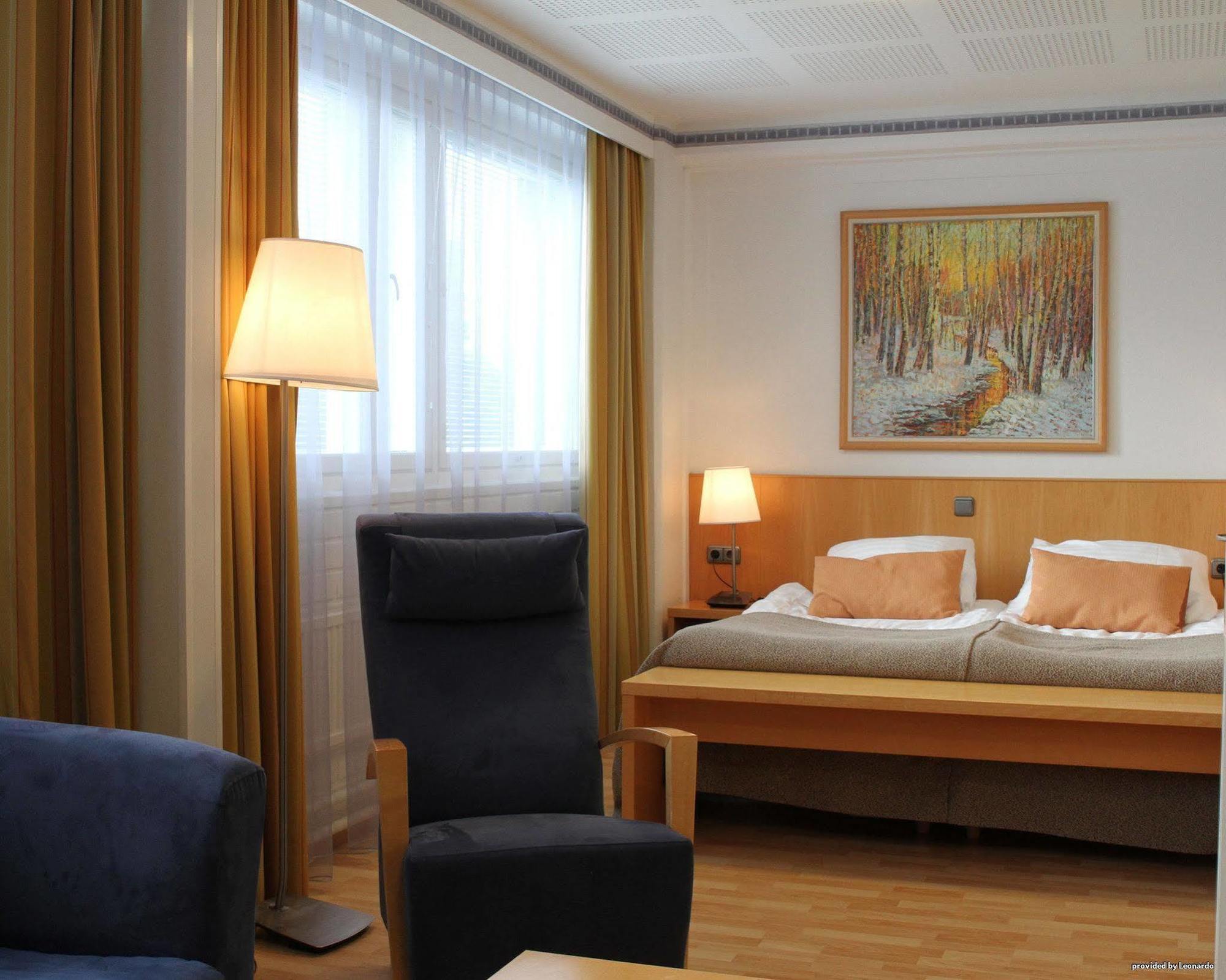 קופיו Economy Hotel Savonia מראה חיצוני תמונה