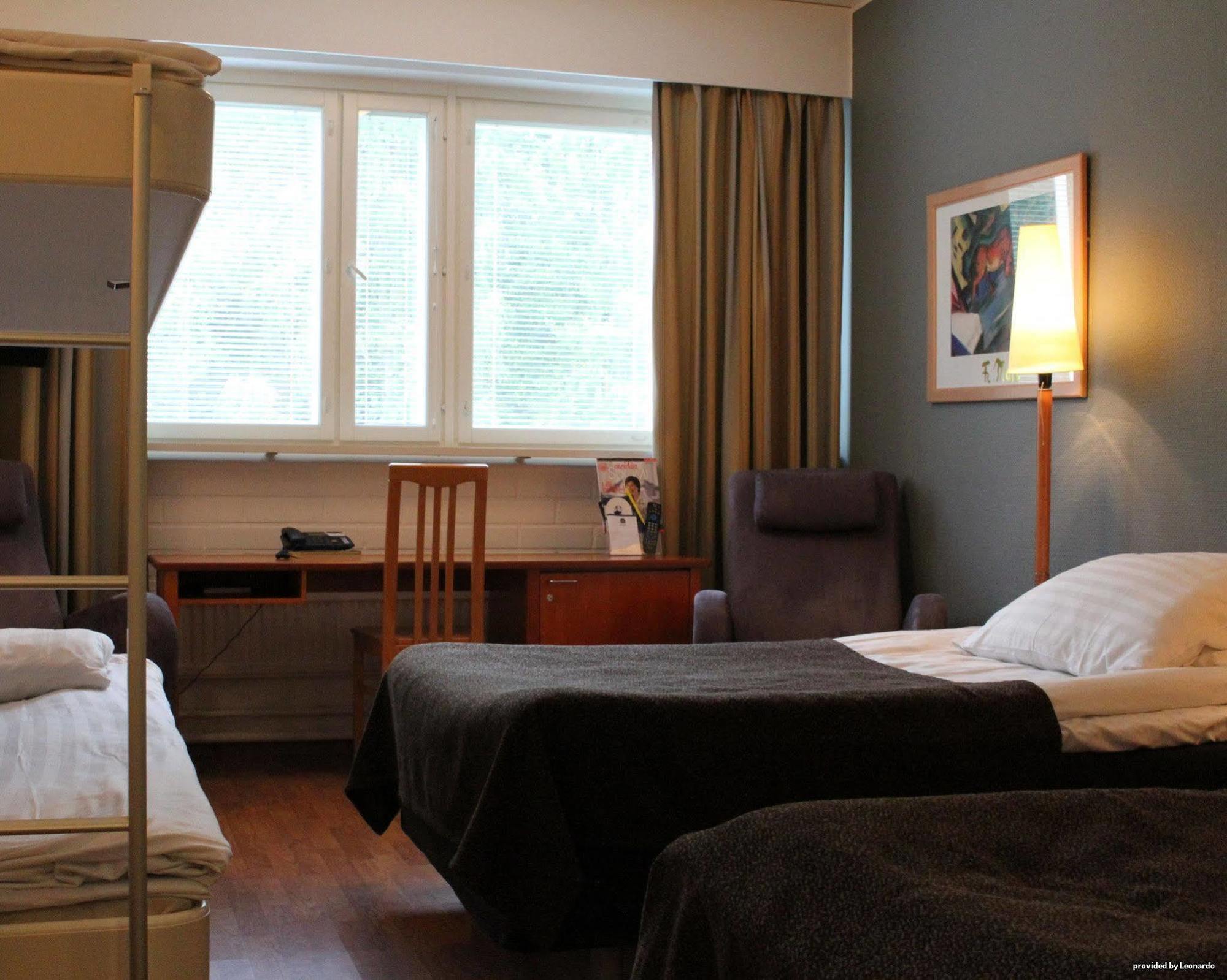 קופיו Economy Hotel Savonia מראה חיצוני תמונה